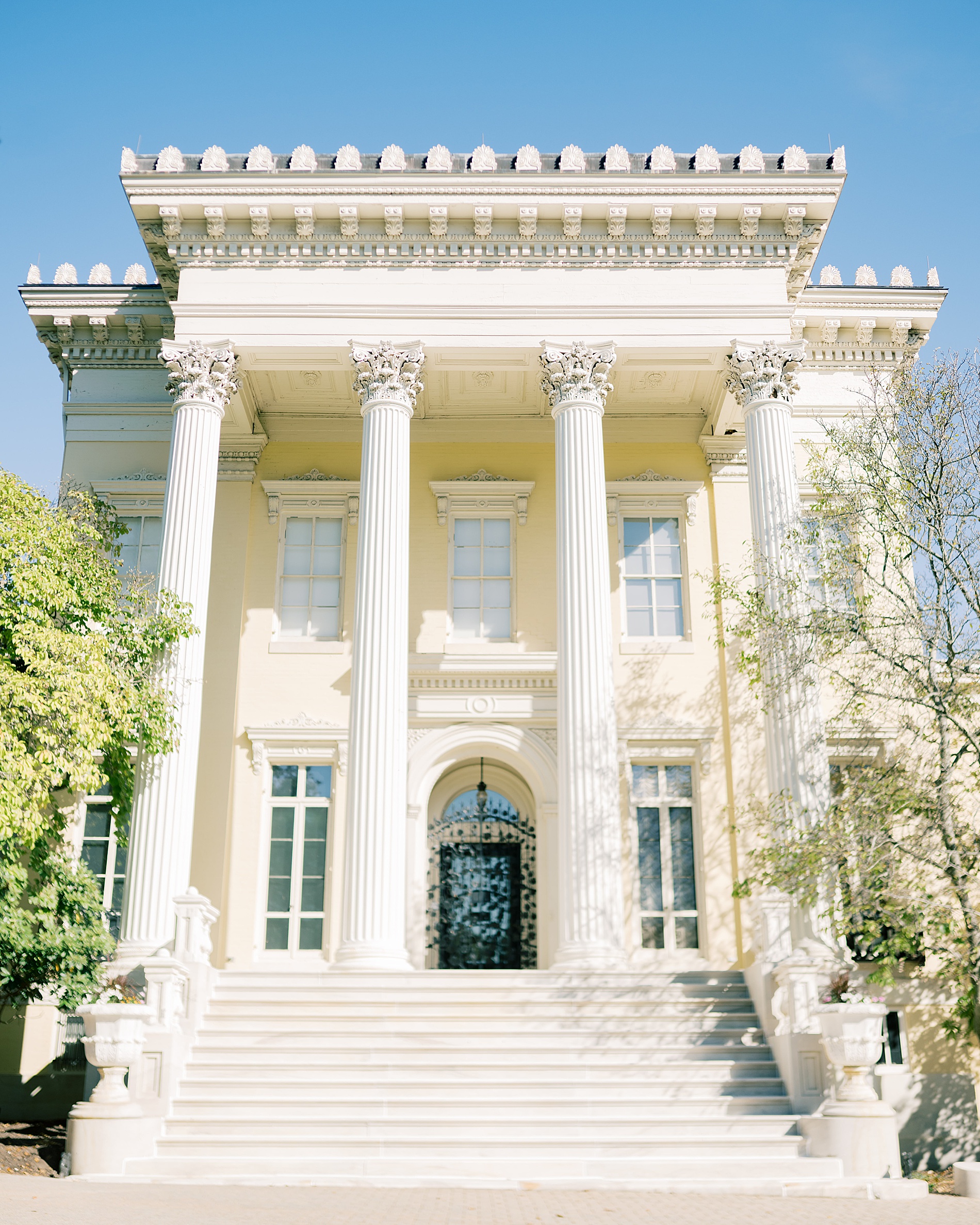 Classic Wedding at the Evergreen Library in Baltimore, MD