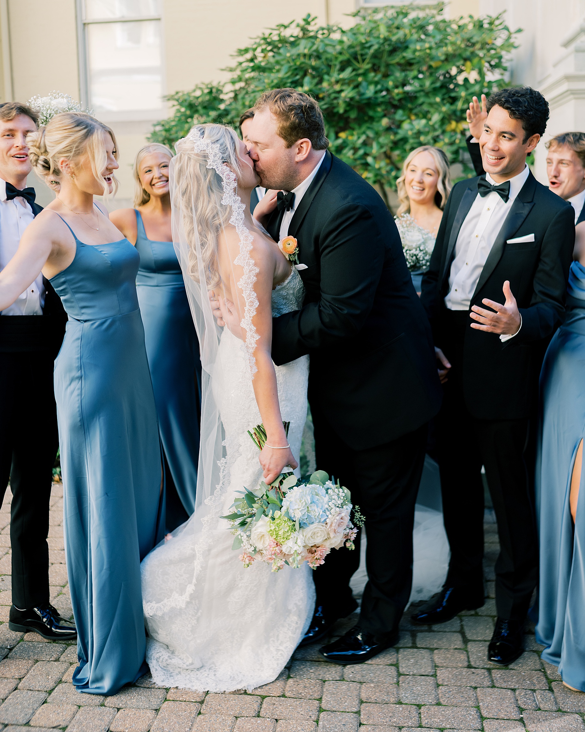 wedding party portraits 